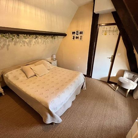 Bed and Breakfast La Chaumiere Saint-Martin-Saint-Firmin Pokoj fotografie